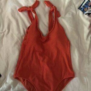 NWT Kona Sol Pucker Textured Swimsuit in Rust L